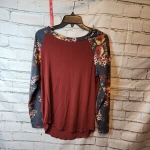 Cool Melon Boutique Women's Shirt